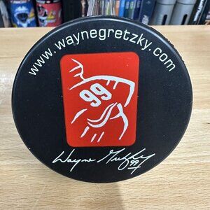 Wayne Gretzky 99 Pepsi Cola Canada Hockey Puck Y2K